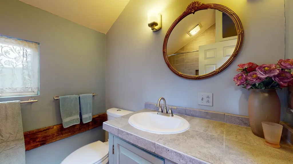 2672 Weybridge Road Weybridge VT 05753