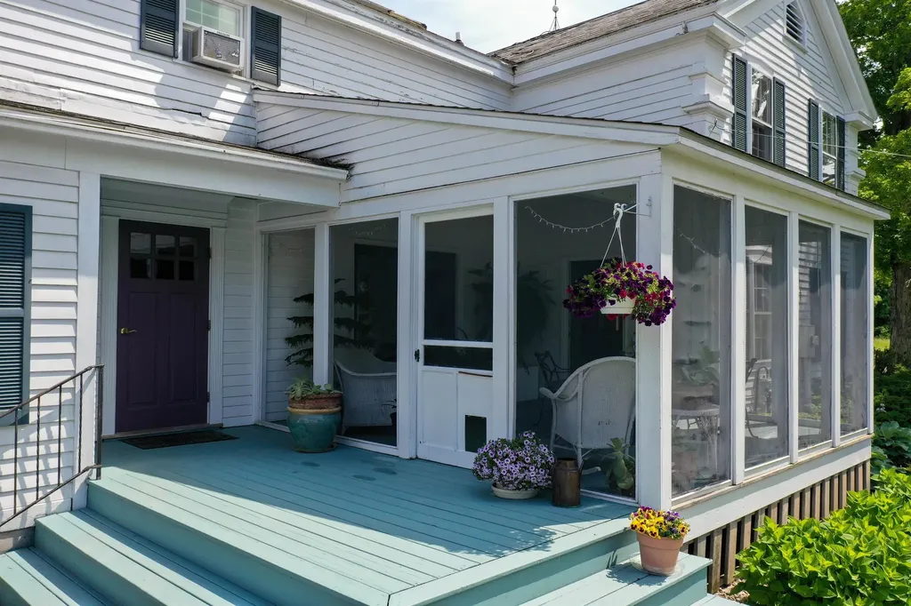 2672 Weybridge Road Weybridge VT 05753