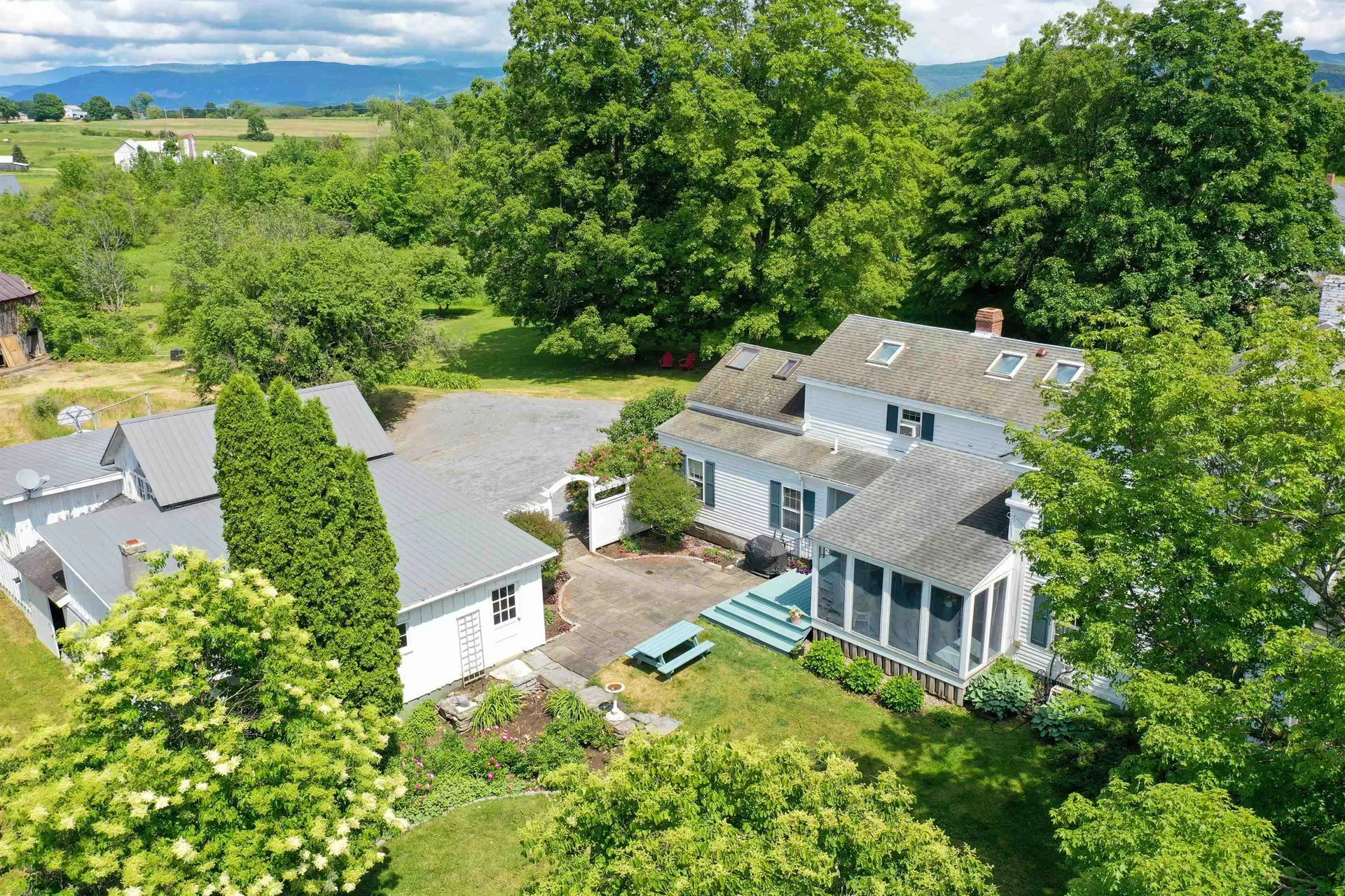 2672 Weybridge Road Weybridge VT 05753