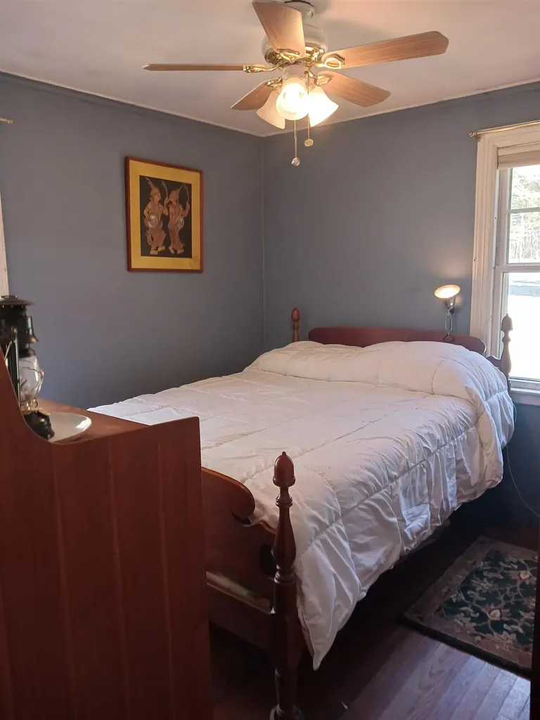 1052 Lake Shore Drive New London NH 03257