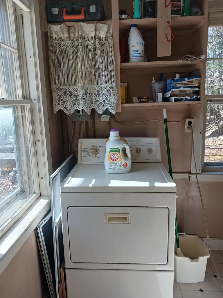 1052 Lake Shore Drive New London NH 03257