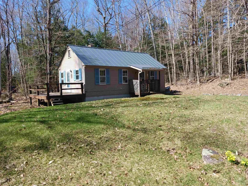 1052 Lake Shore Drive New London NH 03257