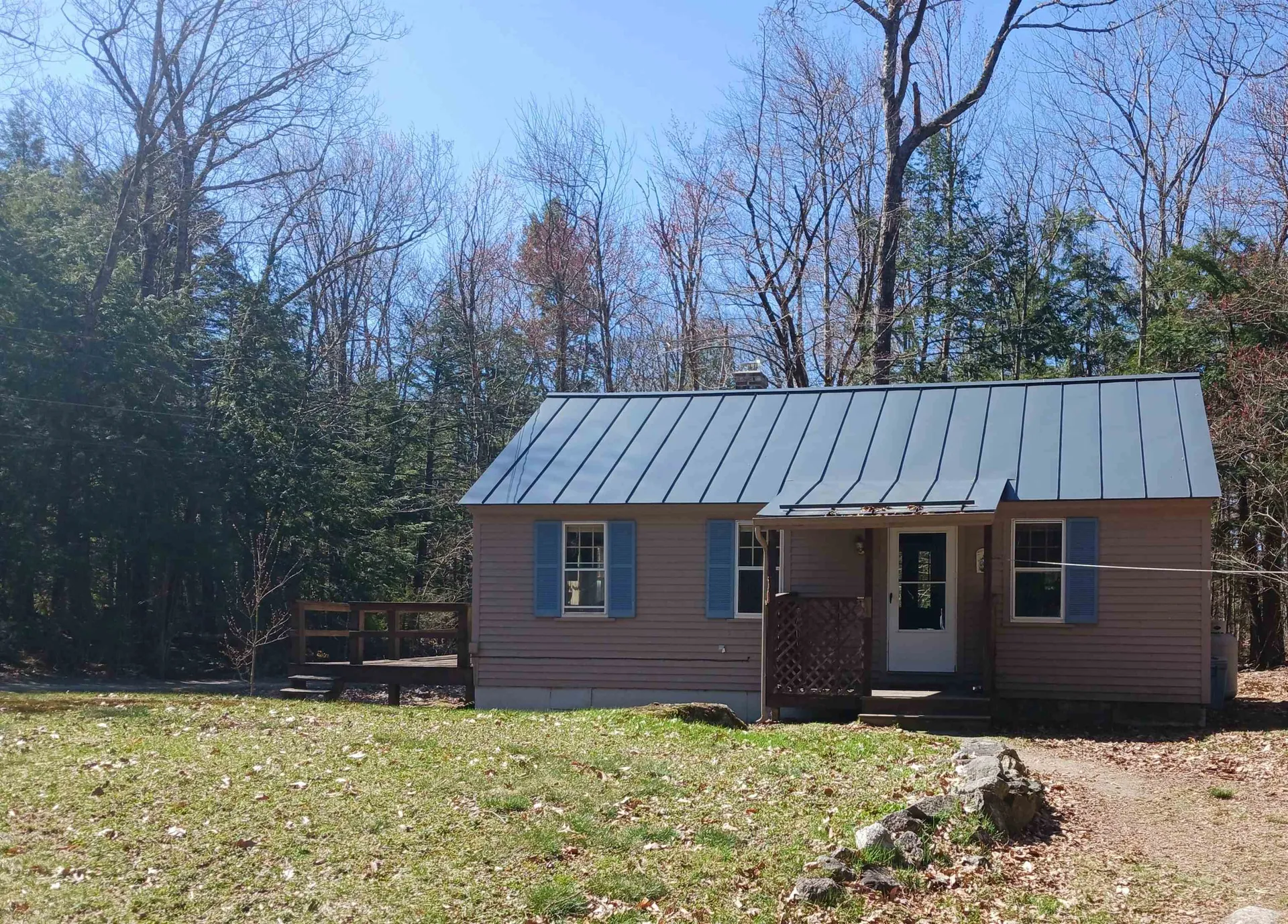 1052 Lake Shore Drive New London NH 03257