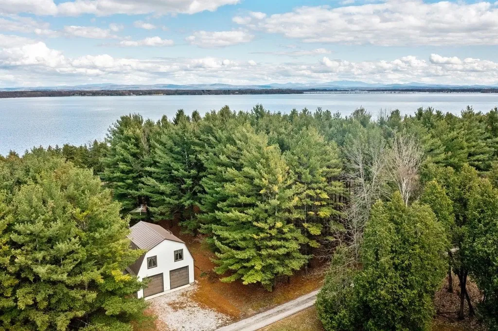 368 Jordan Point Road Isle La Motte VT 05463