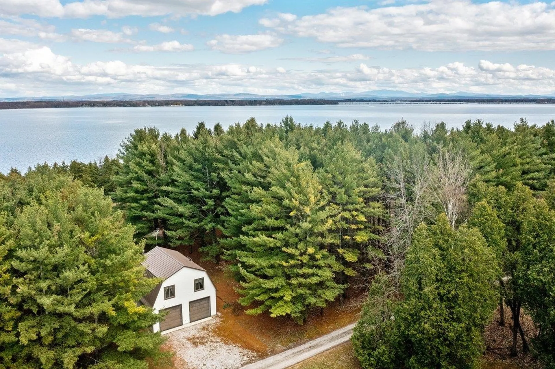 368 Jordan Point Road Isle La Motte VT 05463