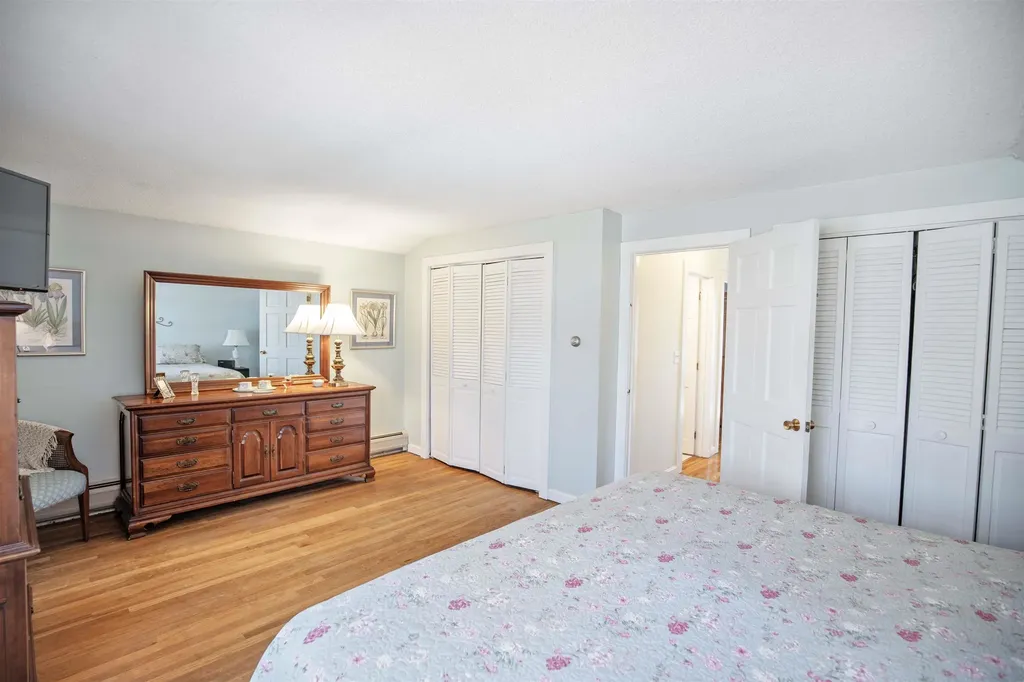 405 Deerpath Lane Pembroke NH 03275