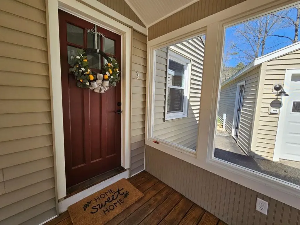 3 Dartmouth Road Swanzey NH 03446