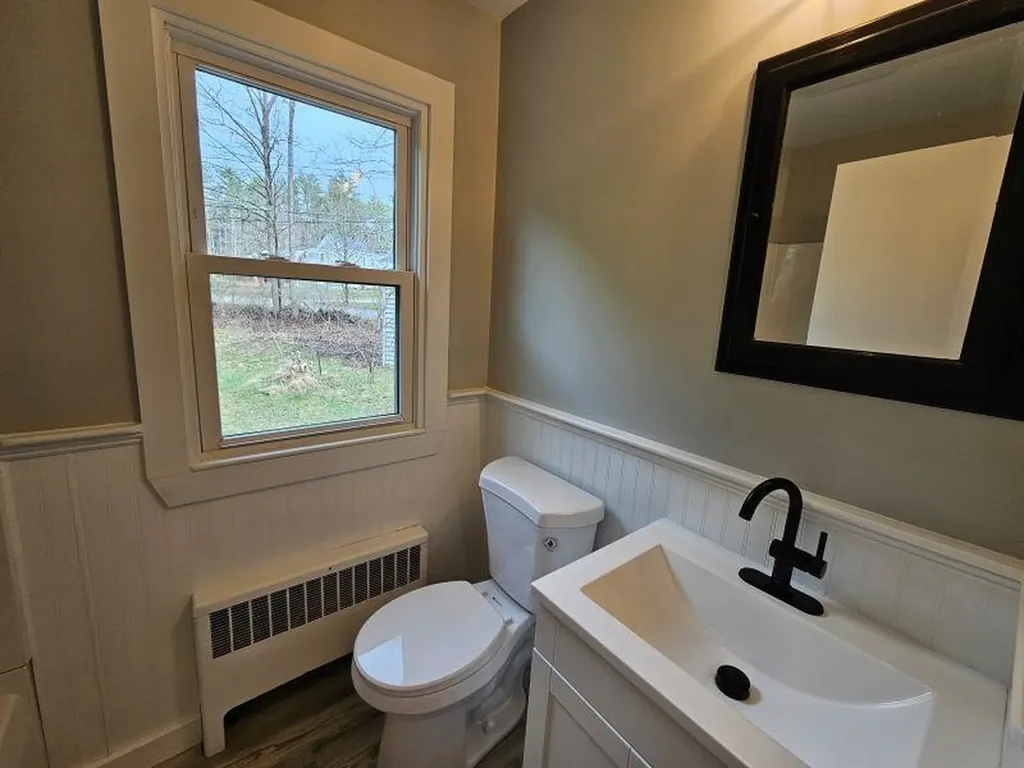 3 Dartmouth Road Swanzey NH 03446