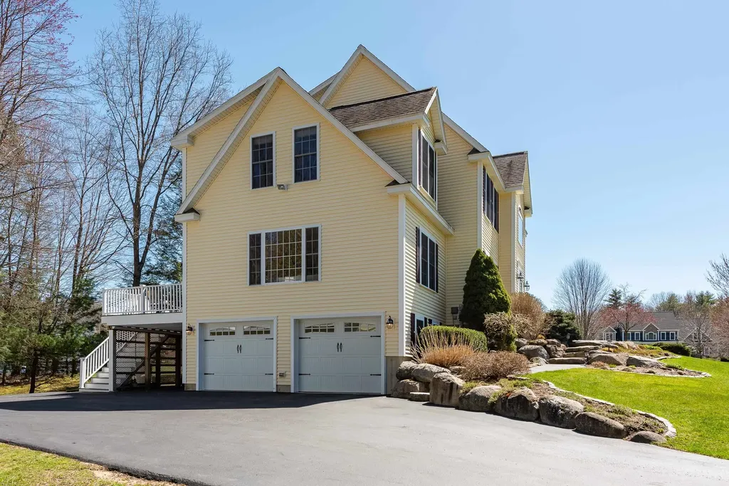 4 Juniper Drive Stratham NH 03885