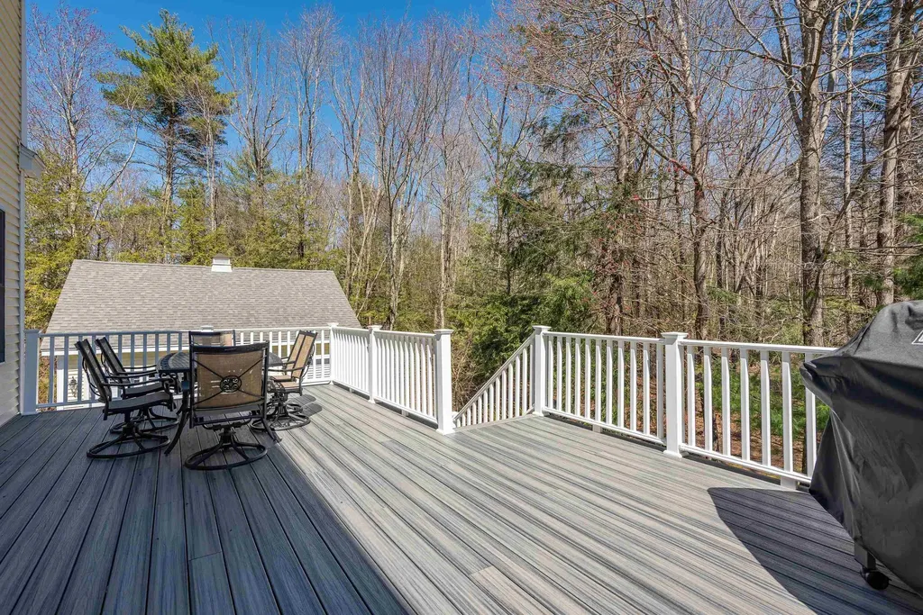 4 Juniper Drive Stratham NH 03885
