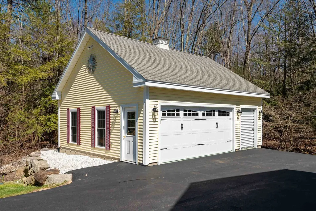 4 Juniper Drive Stratham NH 03885