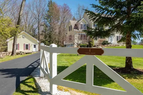4 Juniper Drive Stratham NH 03885