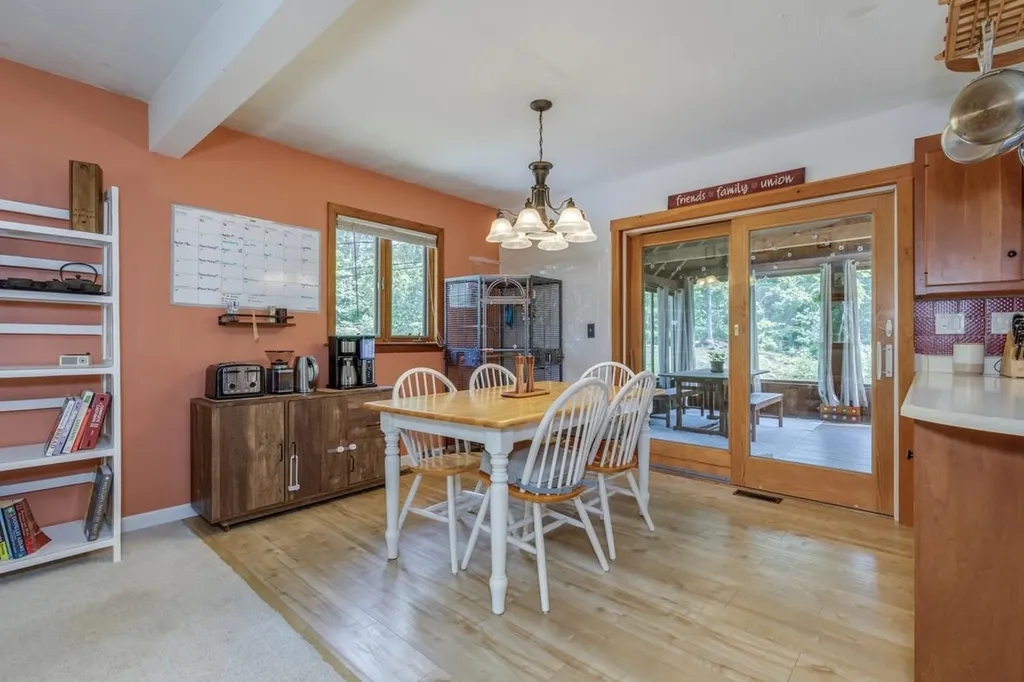 108 Couchtown Road Warner NH 03278