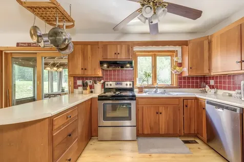 108 Couchtown Road Warner NH 03278