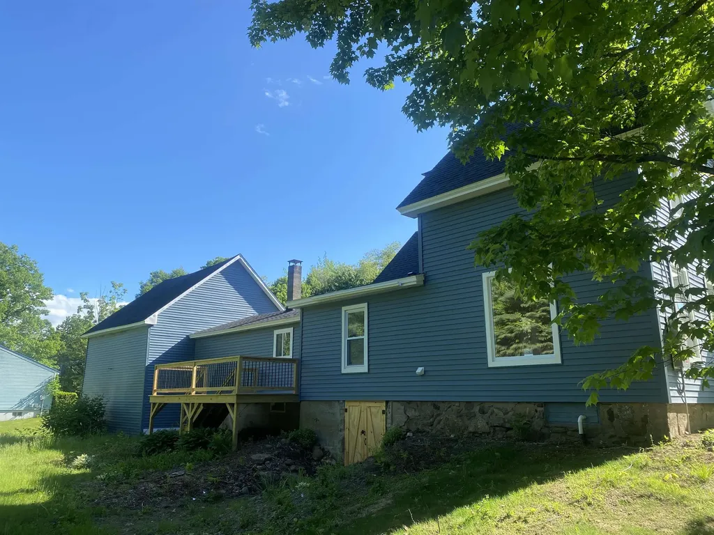 95 Massachusetts Avenue Laconia NH 03246