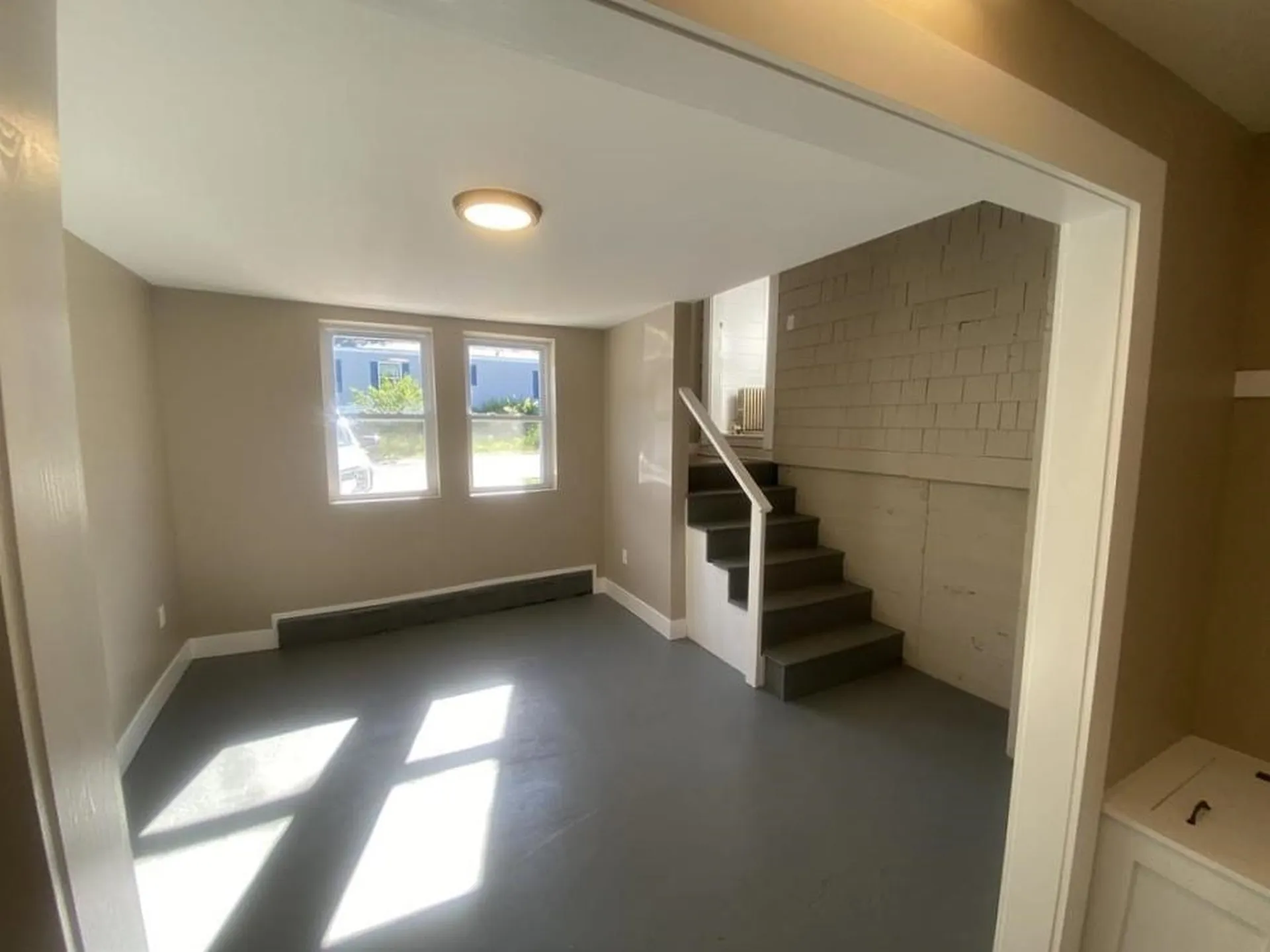95 Massachusetts Avenue Laconia NH 03246