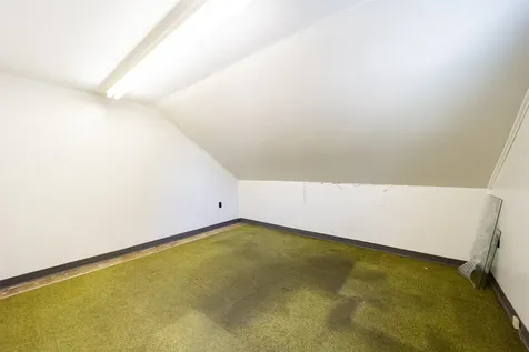 442 Mayhew Turnpike Bridgewater NH 03222