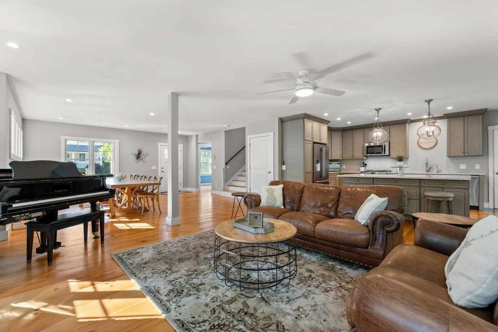 476 Thomas Lane Stowe VT 05672