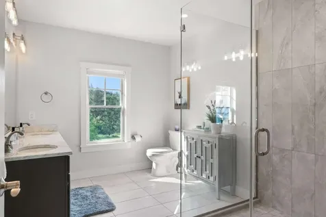 476 Thomas Lane Stowe VT 05672