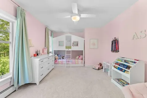476 Thomas Lane Stowe VT 05672