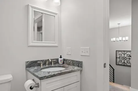 476 Thomas Lane Stowe VT 05672