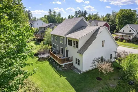 476 Thomas Lane Stowe VT 05672