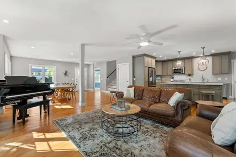 476 Thomas Lane Stowe VT 05672