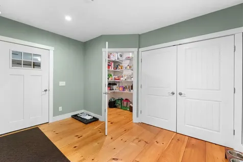 476 Thomas Lane Stowe VT 05672