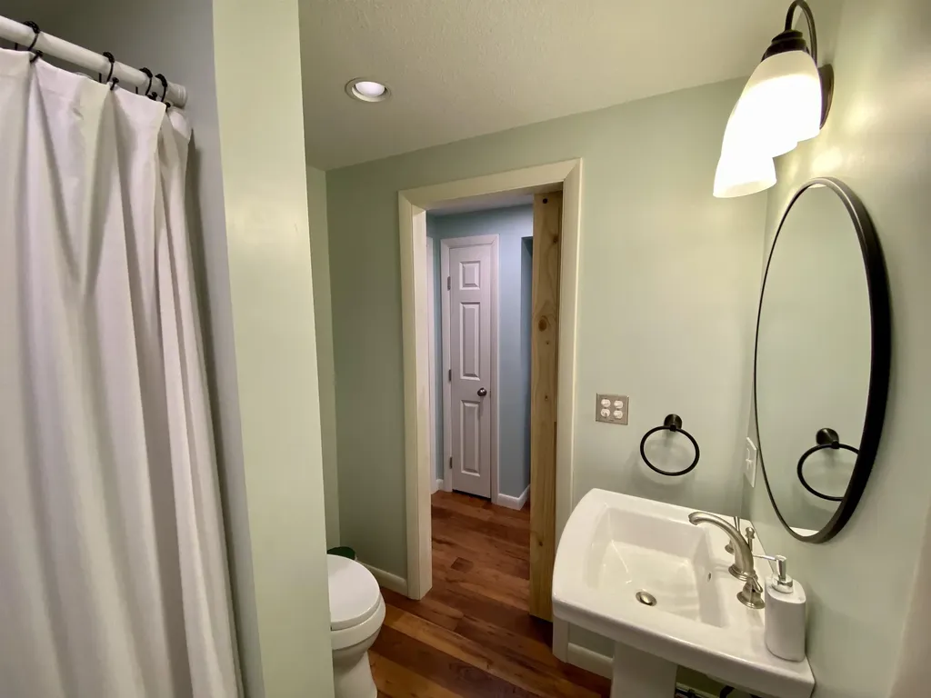 60 Pequawket Drive Conway NH 03818