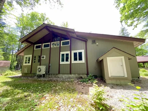 60 Pequawket Drive Conway NH 03818