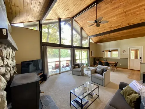 60 Pequawket Drive Conway NH 03818