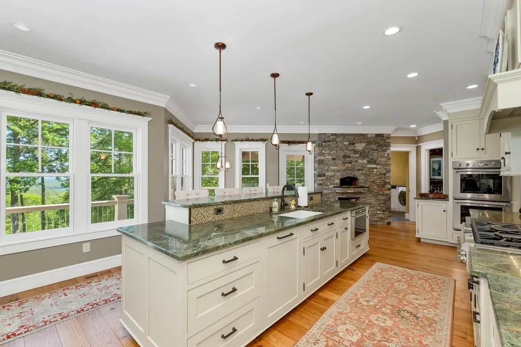 95 Bears Nest Trail Moultonborough NH 03254