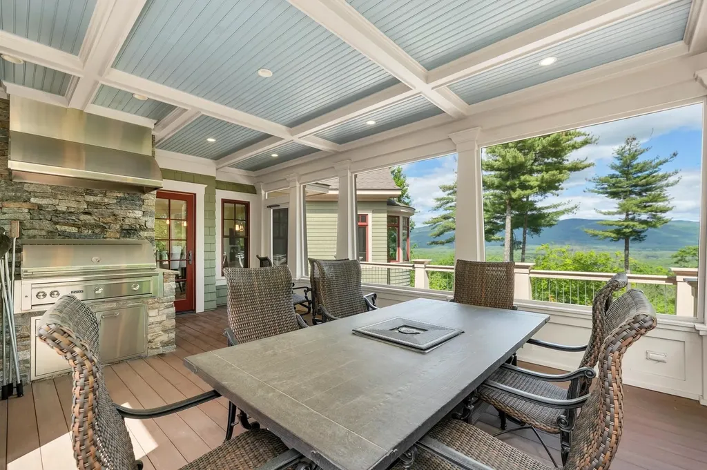 95 Bears Nest Trail Moultonborough NH 03254