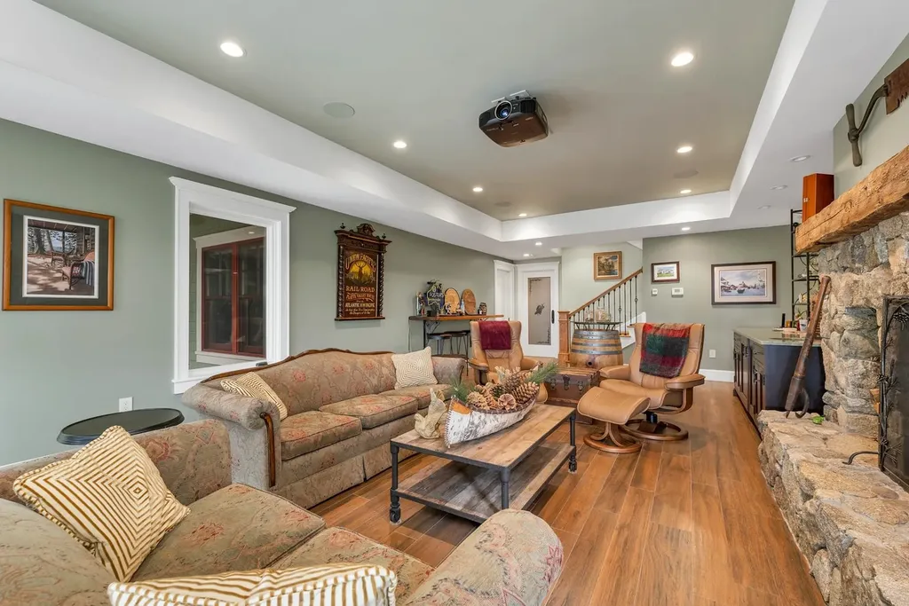 95 Bears Nest Trail Moultonborough NH 03254