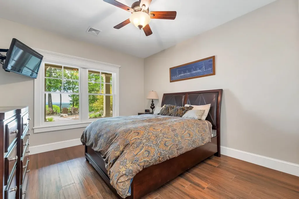 95 Bears Nest Trail Moultonborough NH 03254