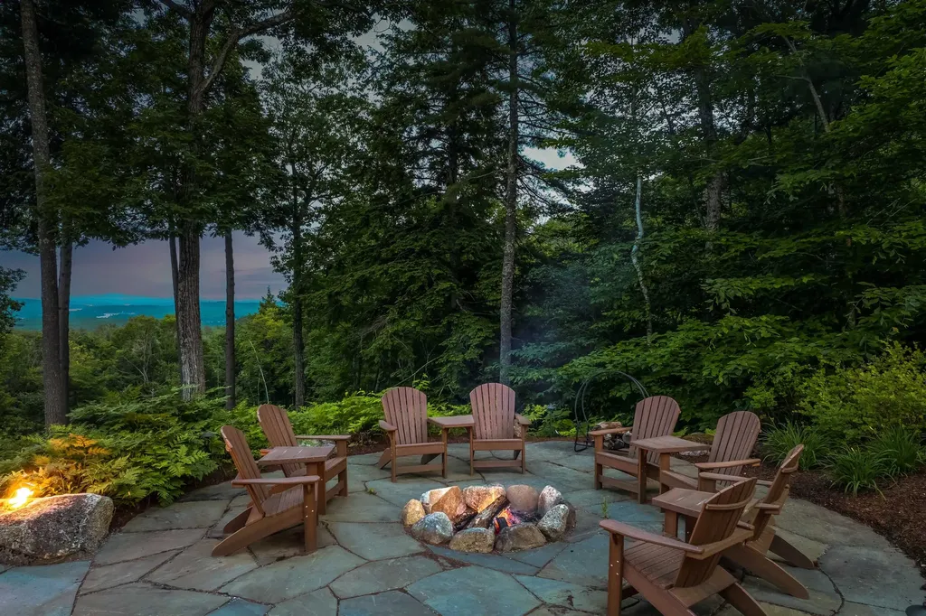 95 Bears Nest Trail Moultonborough NH 03254