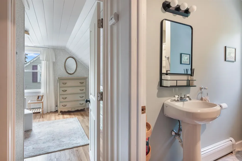 59 Poirier Place Burlington VT 05408
