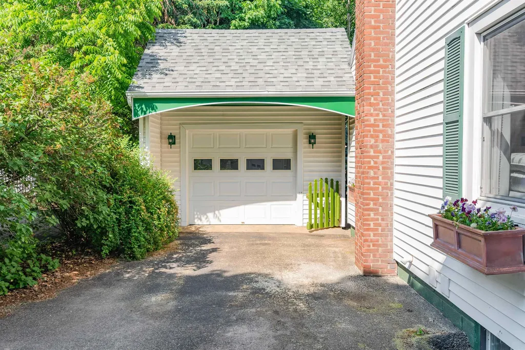 59 Poirier Place Burlington VT 05408
