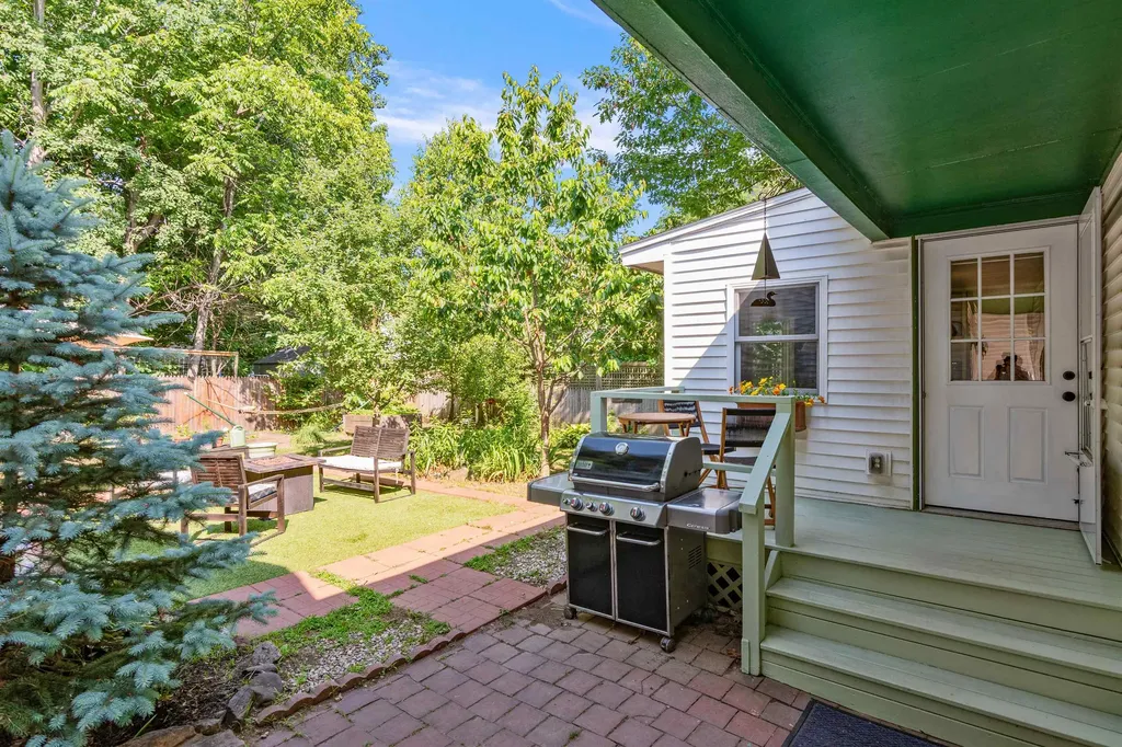 59 Poirier Place Burlington VT 05408