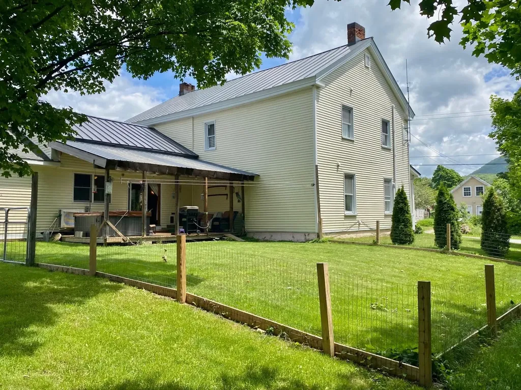 1081 Route 153 Rupert VT 05776