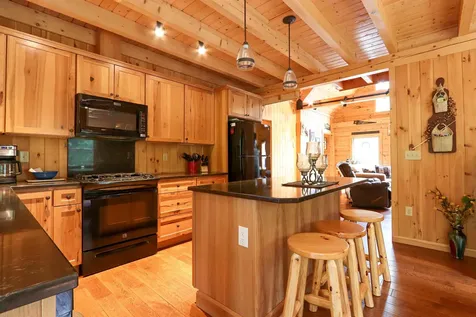173 Perleys Lane Lyndon VT 05851