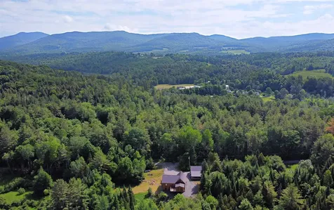 173 Perleys Lane Lyndon VT 05851