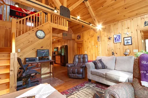 173 Perleys Lane Lyndon VT 05851