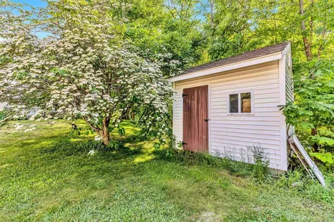 47 River Road New Boston NH 03070