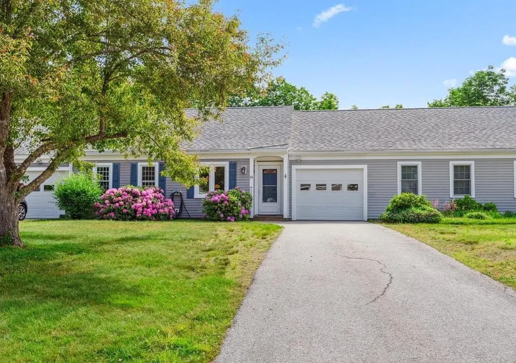 102 Cheney Avenue Peterborough NH 03458