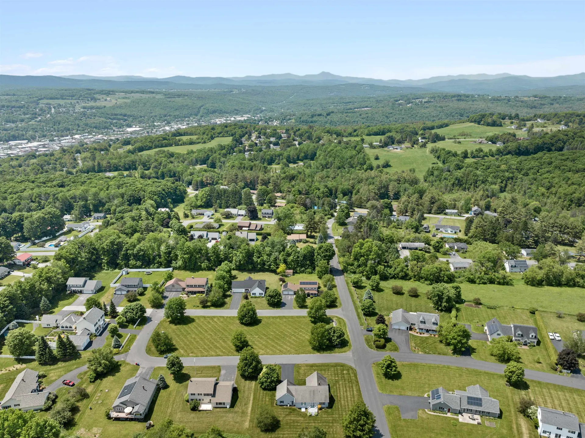 8 Countryside Circle Barre Town VT 05641
