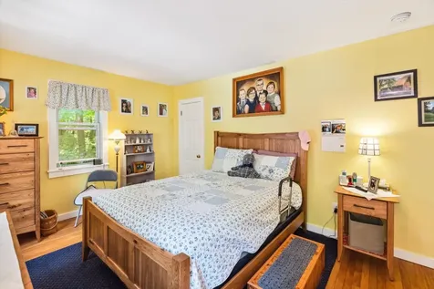 19 Hillcrest Street Keene NH 03431