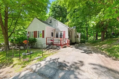 19 Hillcrest Street Keene NH 03431