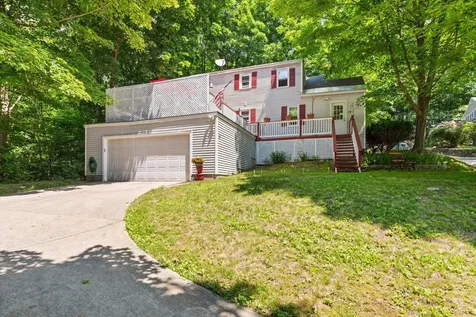 19 Hillcrest Street Keene NH 03431