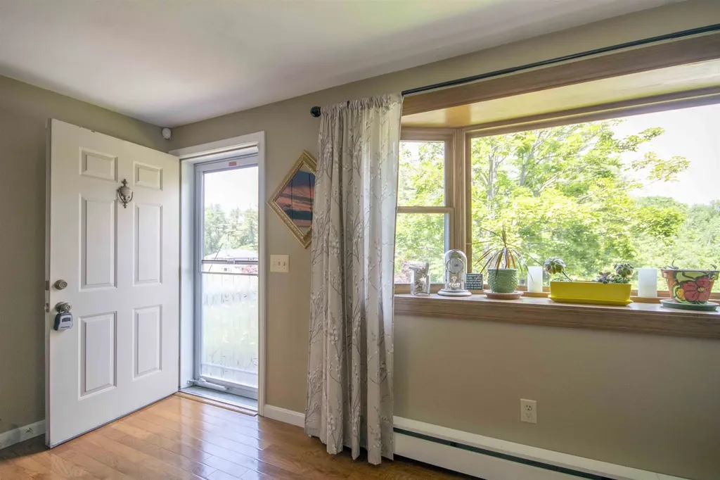 1 Carmel Drive Londonderry NH 03053